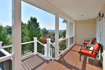 Deck in Florida NY